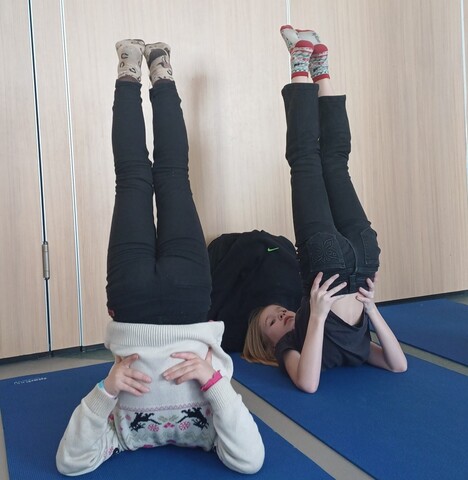 yoga 17
